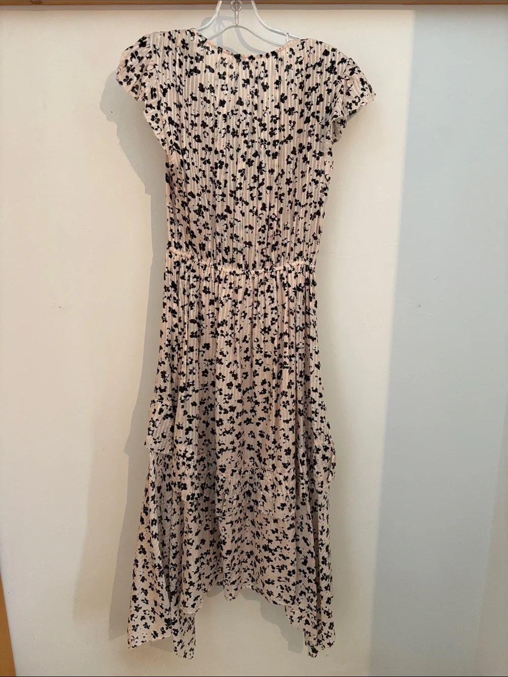 Ulla Johnson Blush Pink Midi Dress with Black Floral Motif - Picture 2 of 4